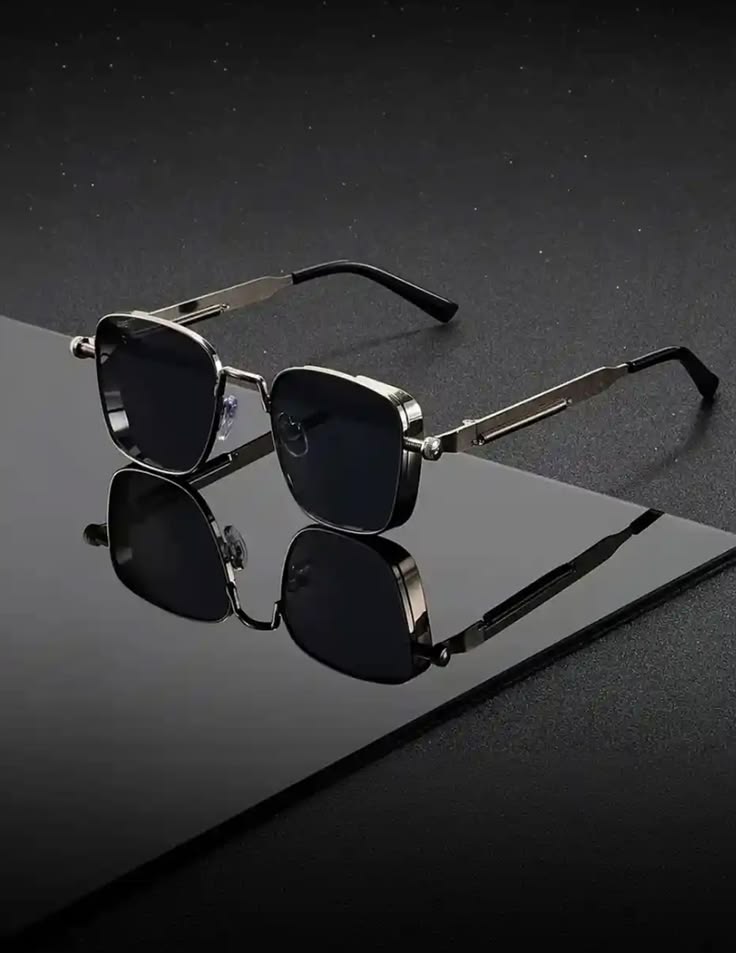 Mettalic unisex mens glasses