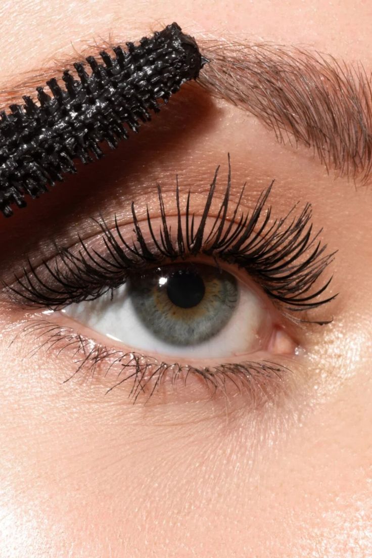 Gucci Le Magnétisme Volumizing Mascara
