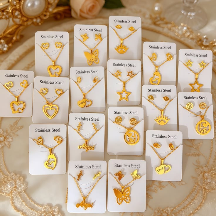 Designer necklace chain set