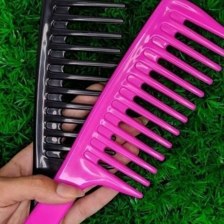 Wig comb