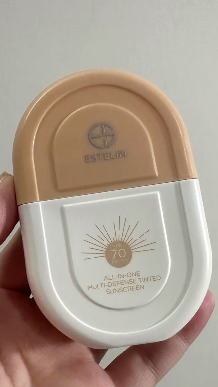 Estelin All-In-One Multi-Defense Tinted Sunscreen SPF 70 PA+++e