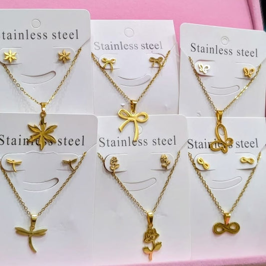 Designer necklace chain set