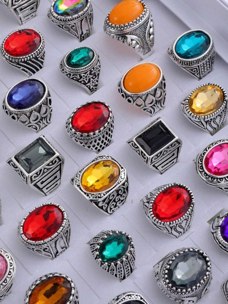 Petcore man rings